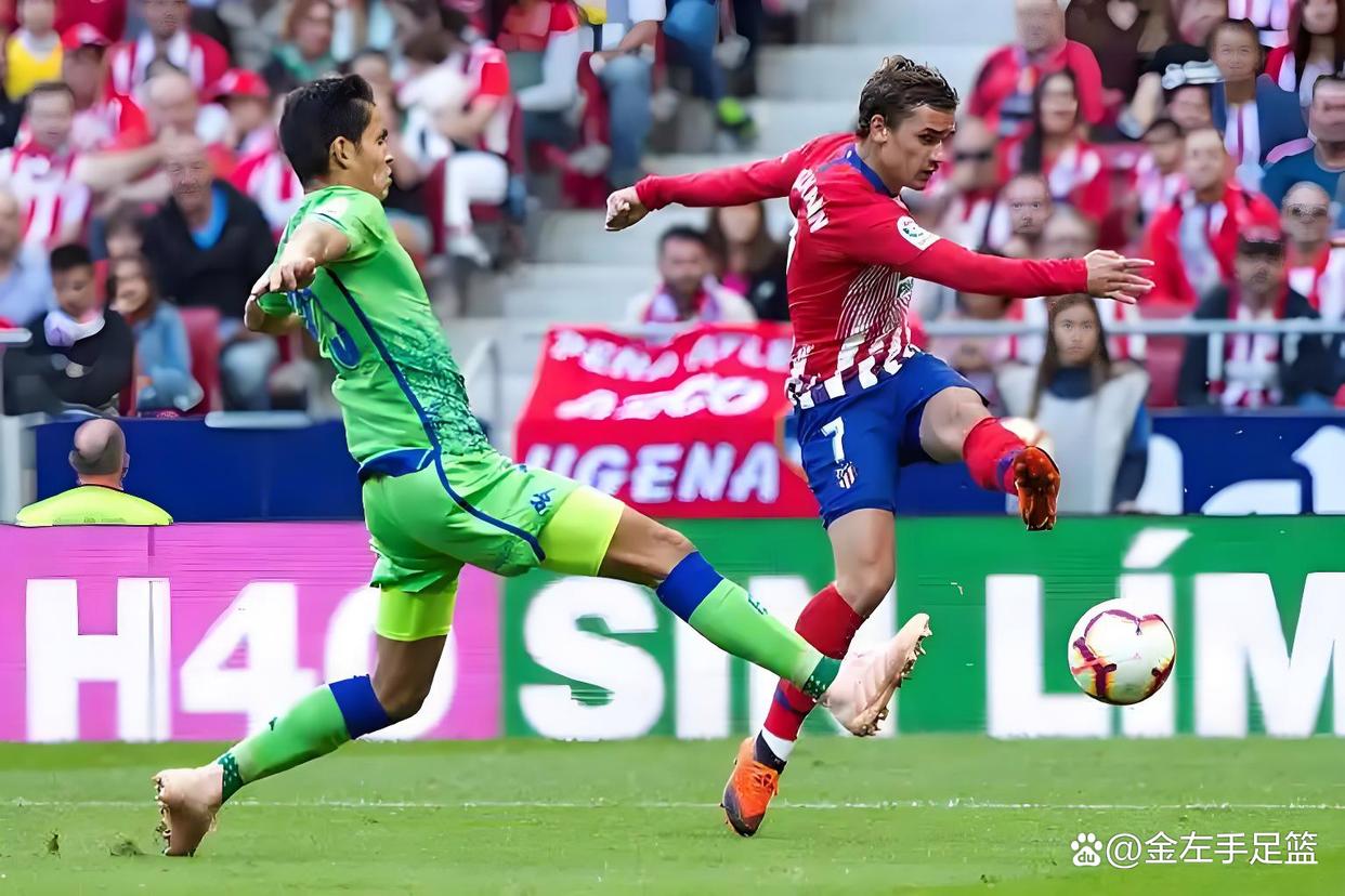 包含贝蒂斯新援发挥出色，球队备受瞩目的词条